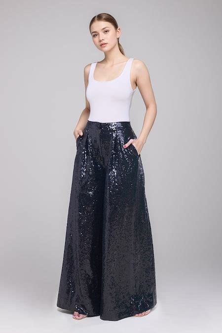 Rahul Mishra | Designer Lehenga, Saree and Gown Online
