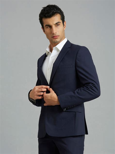 Shop Stylish Blazer for Men & Formal Blazer Suit for Men Now!