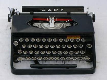 Patria typewriter