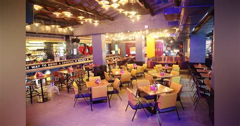 ‘Tis The Season: Gorge, Gulp & Groove At The 'Longest X'mas Party' At ...