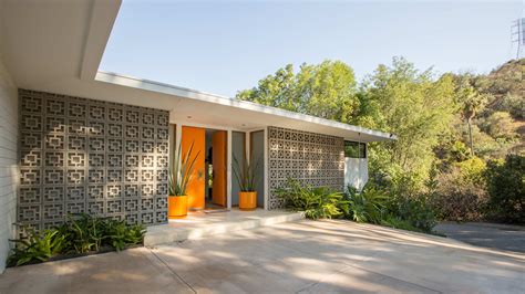 Is This The Best Collection of Mid-Century Modern Homes in LA? | Plum Guide