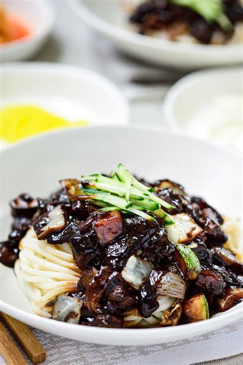 Jajangmyeon (Noodles in Black Bean Sauce) - Korean Bapsang