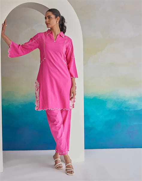IKIS PINK EMBROIDERED CO-ORD SET – Studio Misri