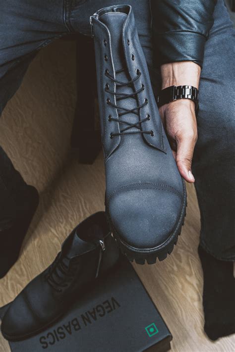 Boots – Vegan Basics