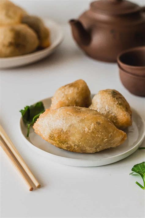 Ham Sui Gok 咸水角 (Fried Glutinous Rice Dumplings) | Sift & Simmer