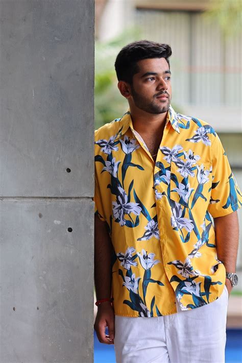 ISLAND OASIS MEN SHIRT – Candy Dreams