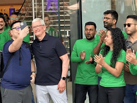 Why the queues outside the new Apple stores matter | t2ONLINE