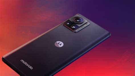 Motorola's 200MP camera phone is now available outside of China