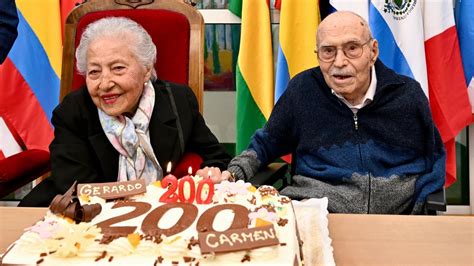 Gerardo y Carmen, 200 años de vida entre los dos y 72 años de amor en ...