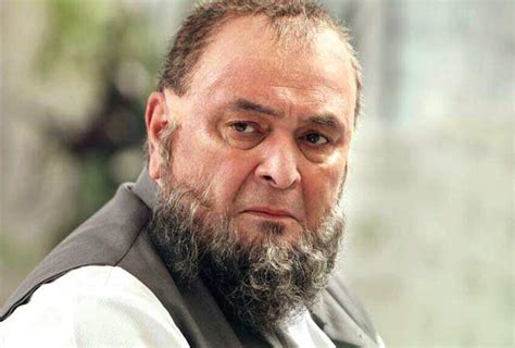 Cast & crew of Mulk cuts a cake for Lucknowites | Events Movie News ...