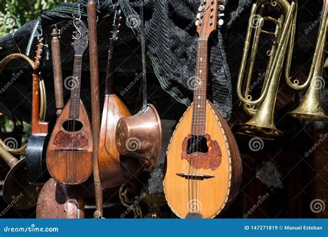 Musical Instruments in `el Rastro` Editorial Stock Image - Image of ...
