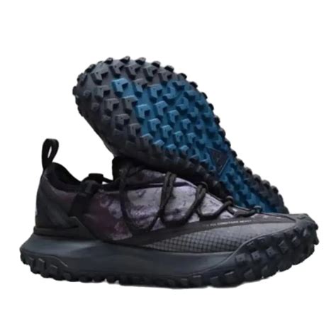 SportsShoes 的图像结果