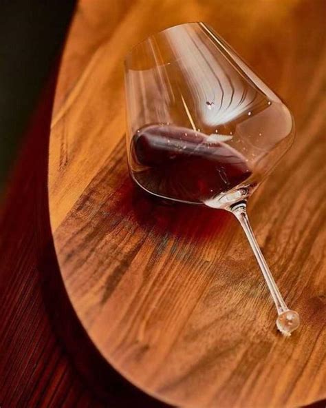 Buy Zalto's Gravitas Omega Glass (Set of 2) Online – The Bar Collective