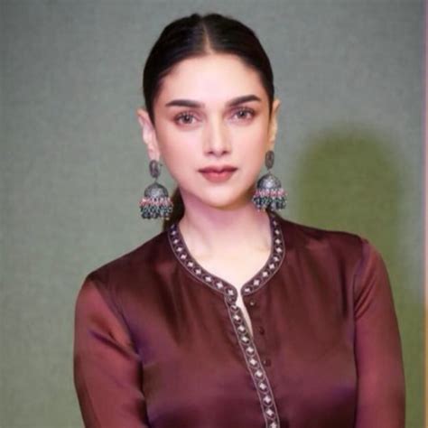 ADITI RAO HYDARI – Heer House Of Jewellery