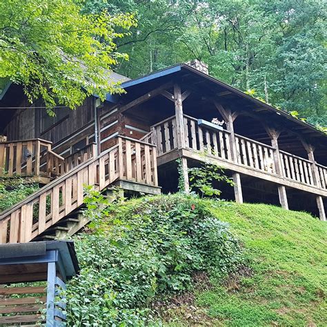 TIMBERWINDS LOG CABINS (Townsend) - Campground Reviews & Photos ...