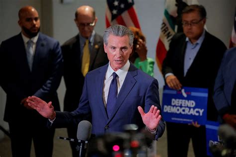Gavin Newsom trolls JD Vance with new nickname in Trump-style post ...