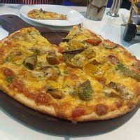 TWISTY TAILS, Chennai (Madras) - 17/38 Pycrofts Garden Rd, Nungambakkam ...