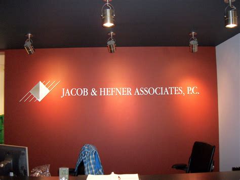 Interior Signage Design 的图像结果