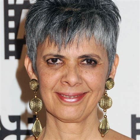 G String Divas (2000) - Plex