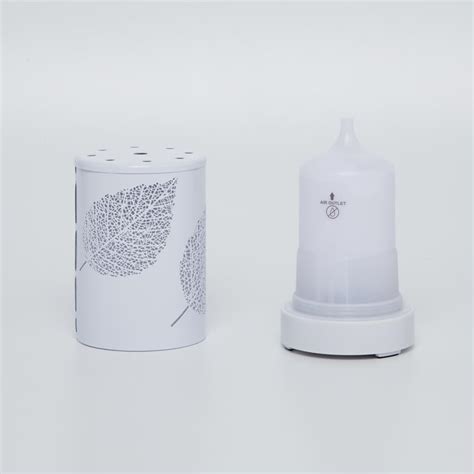 Buy Serene Essence Leaf Metal Aroma Diffuser- 100ml. from Home Centre ...