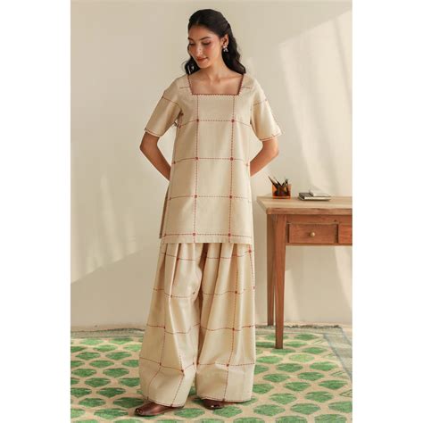 Butter Cream Outfit | FALL WINTER '25 | DYOT – Chaand Tara