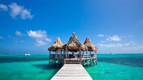 13 Places Where You Can See The Clearest Water In The World