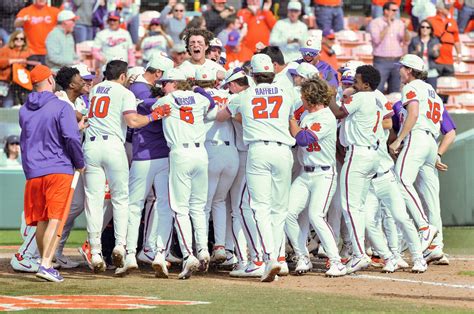 Clemson baseball completes sweep of North Carolina on walk-off homer ...