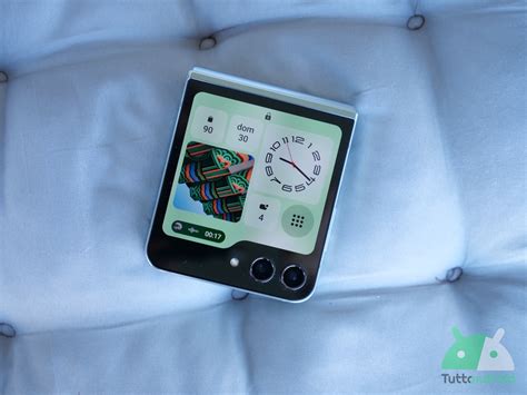 Samsung Galaxy Z Flip5 da non perdere: 550 euro di sconto e Galaxy Tab ...