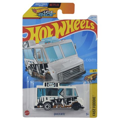 Hot Wheels Quick Bite – Krazy Caterpillar