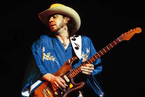 10 Best Stevie Ray Vaughan Songs of All Time - Singersroom.com