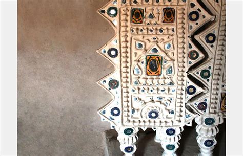 D'source Design Gallery on Lippan Kaam Kutch - Traditional Mural Craft ...