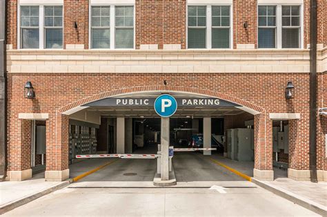 Harpeth Square Retail Shops | Downtown Franklin TN Shopping