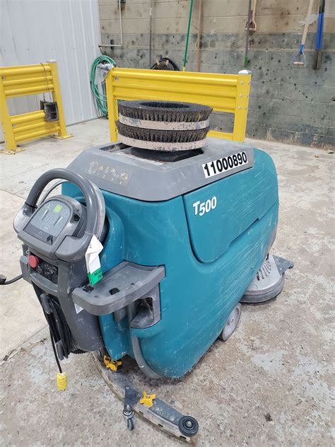 Used 2019 Tennant T500 Scrubber For Sale in West Chester, OH | United ...