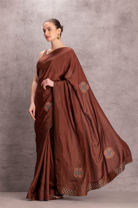 Brown Silk Saree comes with Satin Silk Stitched Blouse (02Pcs)