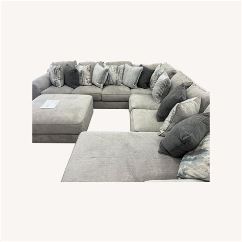 Ashley Furniture Light Grey Sectional Couch - AptDeco