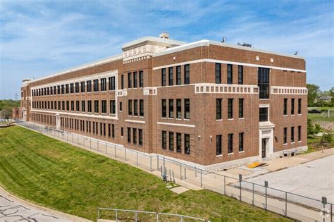 Central Middle School, Kansas City MO Rankings & Reviews - Homes.com