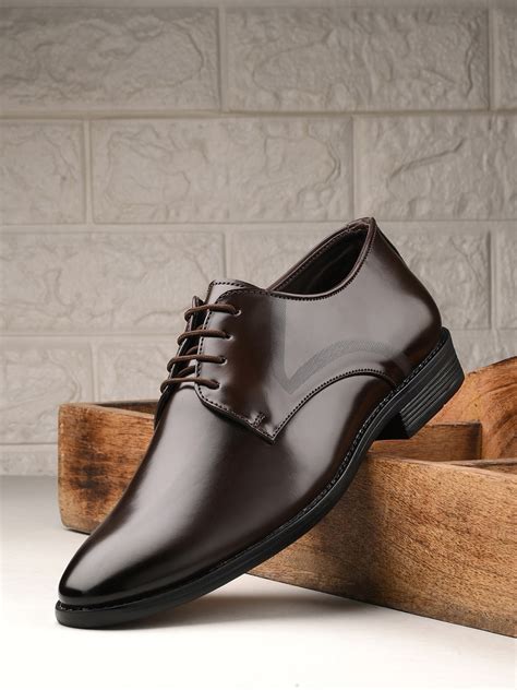 Nike Men JORDAN MAX AURA 5 Sneakers - Price History