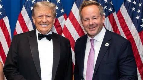 ‘They will harm me’: US reporter who questioned Zelensky’s outfit ...