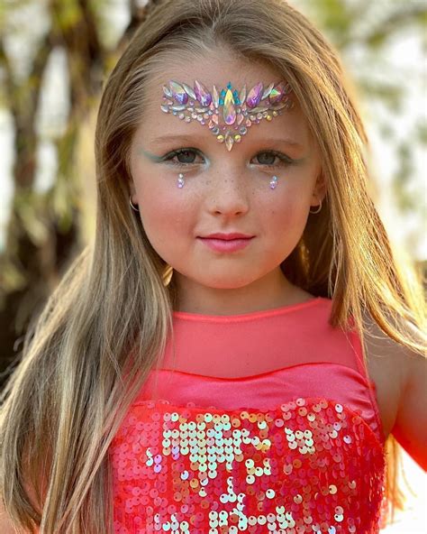glitter berkilau