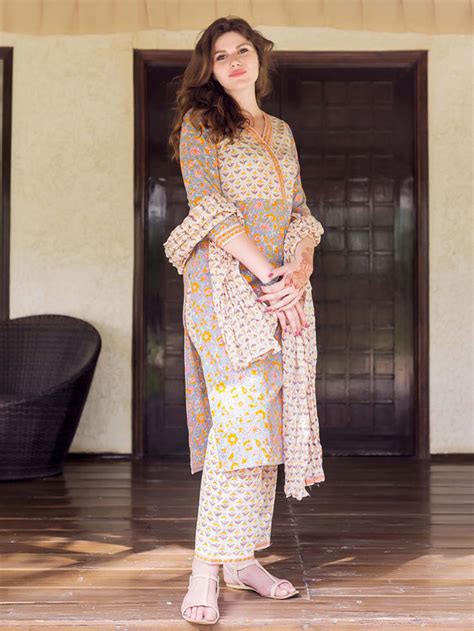 Buy White Hand Block Printed Cotton Tiered Dress with Chanderi Dupatta ...