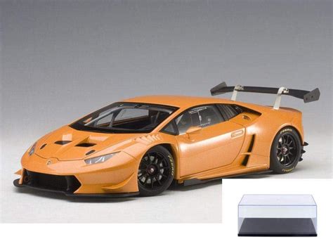 Buy AUTOart Diecast Car & Display Case Package - 2015 Lamborghini ...