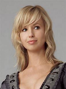Length Hairstyles With Bangs And Layers by Popular Medium Length Haircuts With Bangs And Layers Length Hairstyles With Bangs And Layers