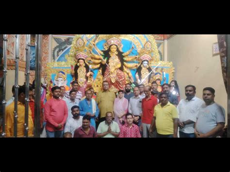 Durga Puja Begins at Shri Shri Public Mandap in SaraiKela with ...