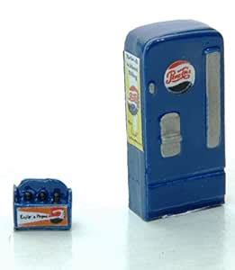 HO Scale Upright Soda Machine w/Case - Pepsi : Amazon.in: Home & Kitchen