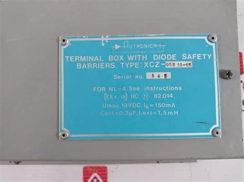 Autronica Xcz-002 11-15 Terminal Box With Diode Safety – Aeliya Marine