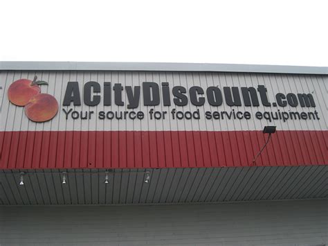 Building Logo Signs 的图像结果