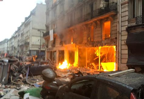 巴黎市中心发生爆炸 疑似由煤气泄漏导致(图)_国际新闻_环球网