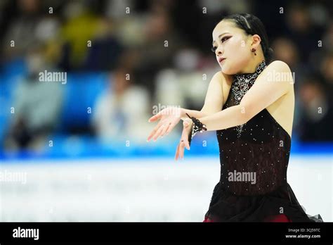 2026 Winter Olympics: Ami Nakai, 17, tops women's figure skating short ...