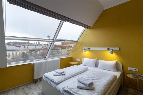 OPERA PASSAGE APARTHOTEL (Lviv) - Apartment Reviews, Photos, Rate ...