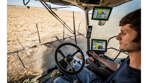 AutoTrac™ Controller 300 | Precision Ag Technology | John Deere US